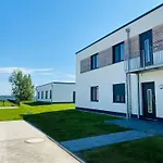 Seeliebe - Seeblick, Parkplatz, Teilweise Private Sauna, Wlan Schwerin
