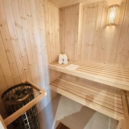 Seeliebe Apartments - Seeblick, Parkplatz, Teilweise Private Sauna, Wlan * Schwerin (Mecklenburg-Vorpommern)