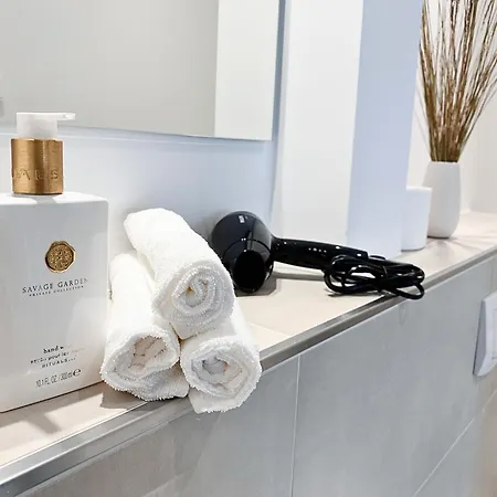 Seeliebe Apartments - Seeblick, Parkplatz, Teilweise Private Sauna, Wlan * Schwerin (Mecklenburg-Vorpommern)