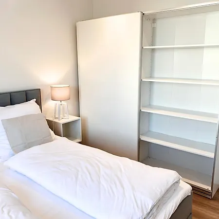 Seeliebe Apartments - Seeblick, Parkplatz, Teilweise Private Sauna, Wlan * Schwerin (Mecklenburg-Vorpommern)