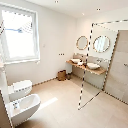 Seeliebe - Seeblick, Parkplatz, Teilweise Private Sauna, Wlan *