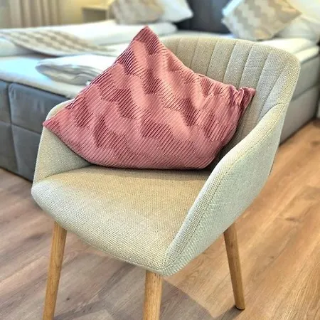 Seeliebe Apartments - Seeblick, Parkplatz, Teilweise Private Sauna, Wlan * Schwerin (Mecklenburg-Vorpommern)