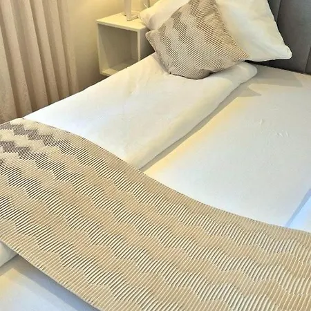 Seeliebe Apartments - Seeblick, Parkplatz, Teilweise Private Sauna, Wlan