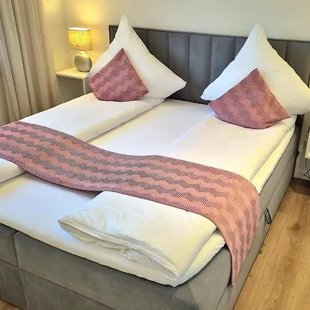 Seeliebe Apartments - Seeblick, Parkplatz, Teilweise Private Sauna, Wlan