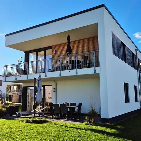 Seeliebe - Seeblick, Parkplatz, Teilweise Private Sauna, Wlan