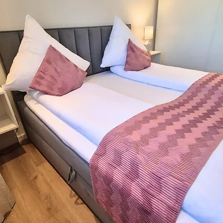 Seeliebe - Seeblick, Parkplatz, Teilweise Private Sauna, Wlan 什未林