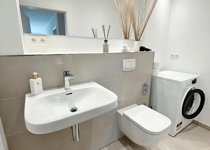 Apartment Seeliebe - Teilweise Mit Privater Sauna, Seeblick, Parkplatz, Wlan