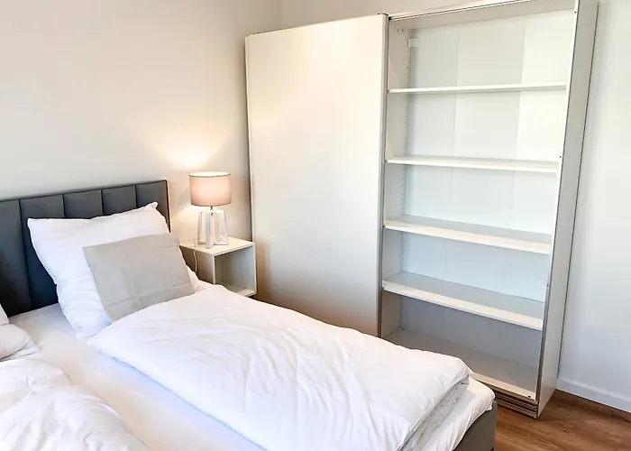Seeliebe - Teilweise Mit Privater Sauna, Seeblick, Parkplatz, Wlan * Schwerin (Mecklenburg-Vorpommern)