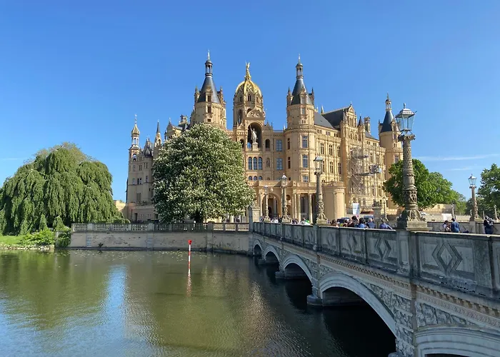 Apartment Seeliebe - Teilweise Mit Privater Sauna, Seeblick, Parkplatz, Wlan Schwerin (Mecklenburg-Vorpommern)